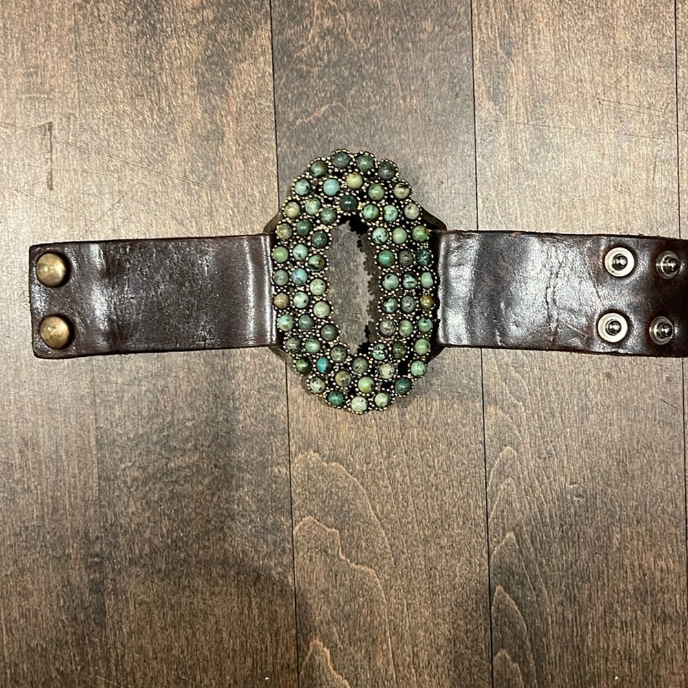 Leather and turquoise snap on bracelet